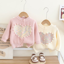 女童毛衣开衫秋冬新款手工毛球爱心针织外套洋气百搭女宝宝针织