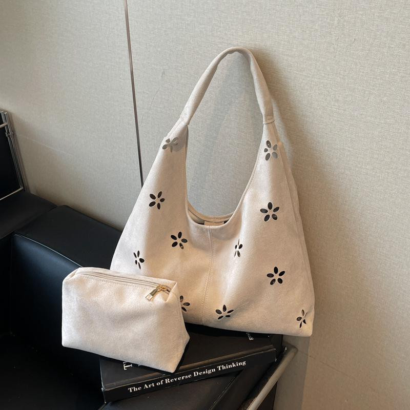 Cross-Border Hollow Flower Single Shoulder Mother-In-Law Bag Women's Large-Capacity Casual Commuting Bag Versatile Frosted Armpit Tote Bag