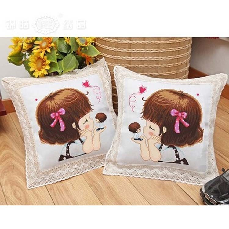 Bordado DIY punto de cruz almohada hecha a mano sala de estar almohada cojín de la boda Lu Bordado pareja de dibujos animados impreso almohada Coche