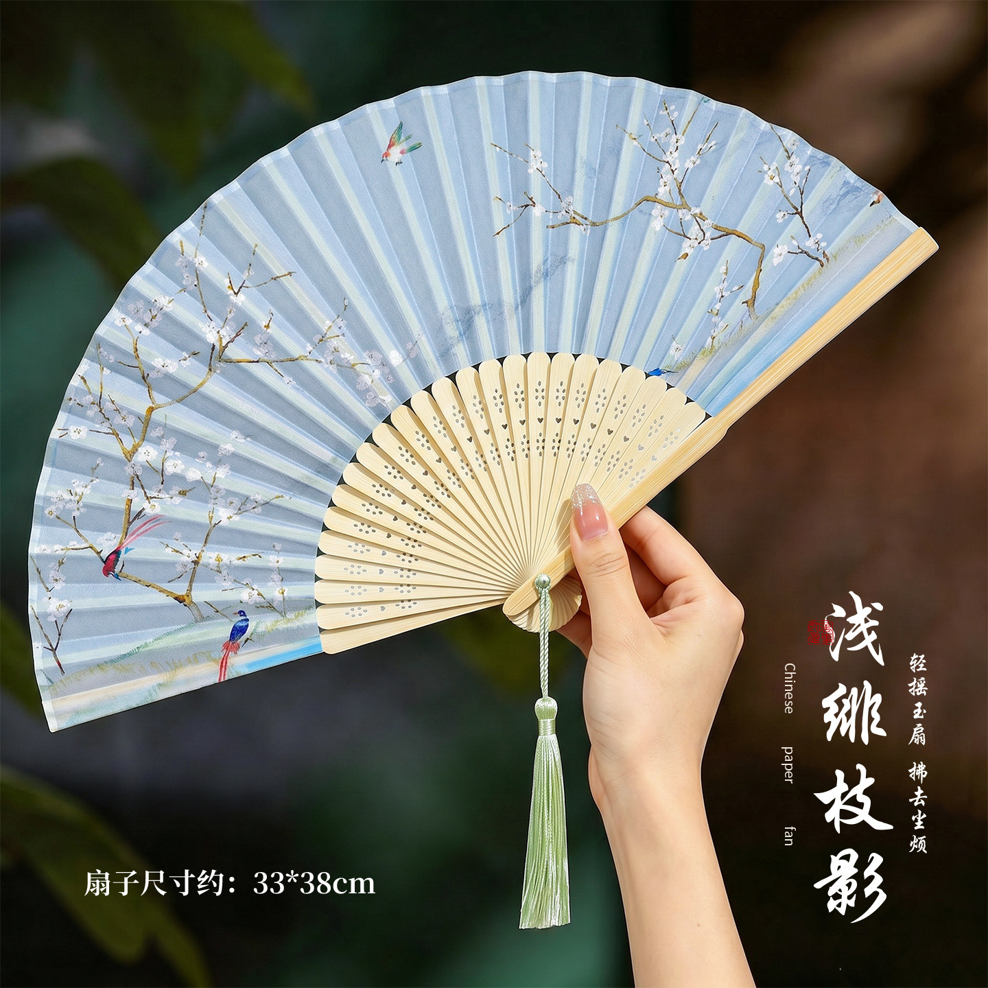 Ventilador de estilo chino Ventilador plegable de estilo antiguo Hanfu Cheongsam femenino Danza y baile Niños estudiantes Ventilador plegable portátil de verano