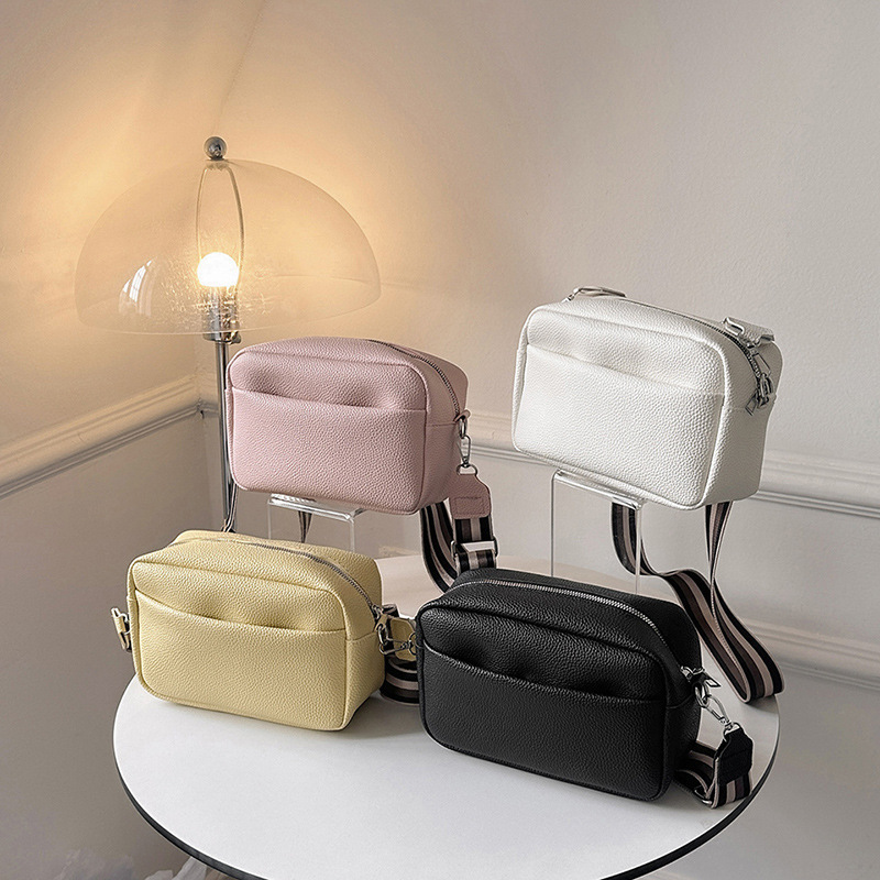 Japanese-Style Women's Bags 2026 New Model Cross-Border Trade Trendy Solid Color Pu Pebbled Leather Bag Women's Shoulder Bag Small Square Bag