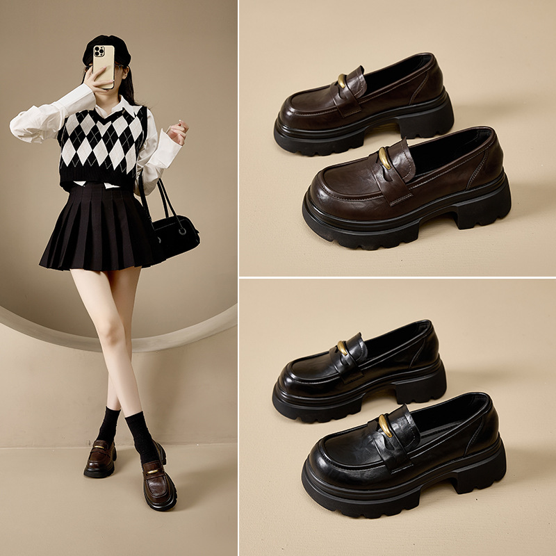 2025秋冬英伦复古厚底增高百搭宽脚学院风配jk一脚蹬小金条乐福鞋