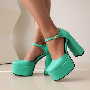 40-43�W�����Q�羳��ˮ̨�ָ߸��\�ڷ��^�п��ļ�ЬŮʿ��ЬG137