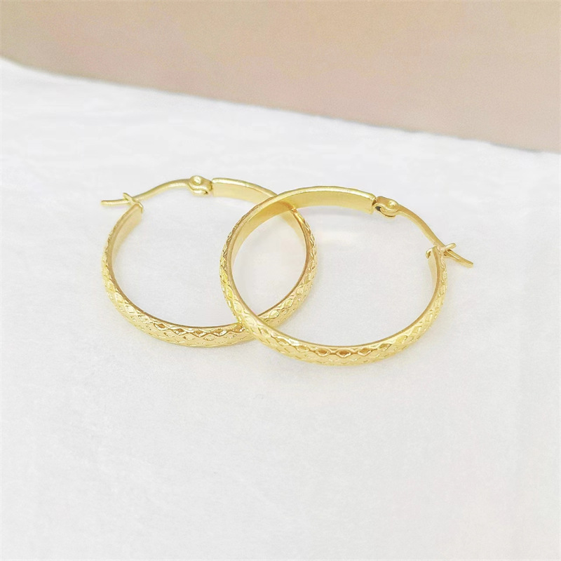 1 Pair Simple Style Streetwear Solid Color Plating Stainless Steel Hoop Earrings display picture 4