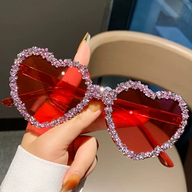 太阳镜;光学眼镜;派对眼镜