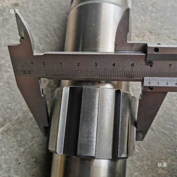 南旋豪丰东方红连云港180/200旋耕机花键轴(金刚星)细轴/接盘