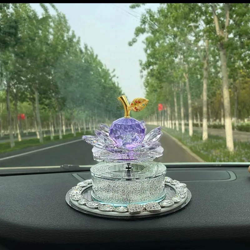 (2개) 인터넷 축하 태양 에너지 회전 크리스탈 애플 자동차 향수 장식품 자동차 아로마 테라피 자동차 인테리어 장식 용품 여성