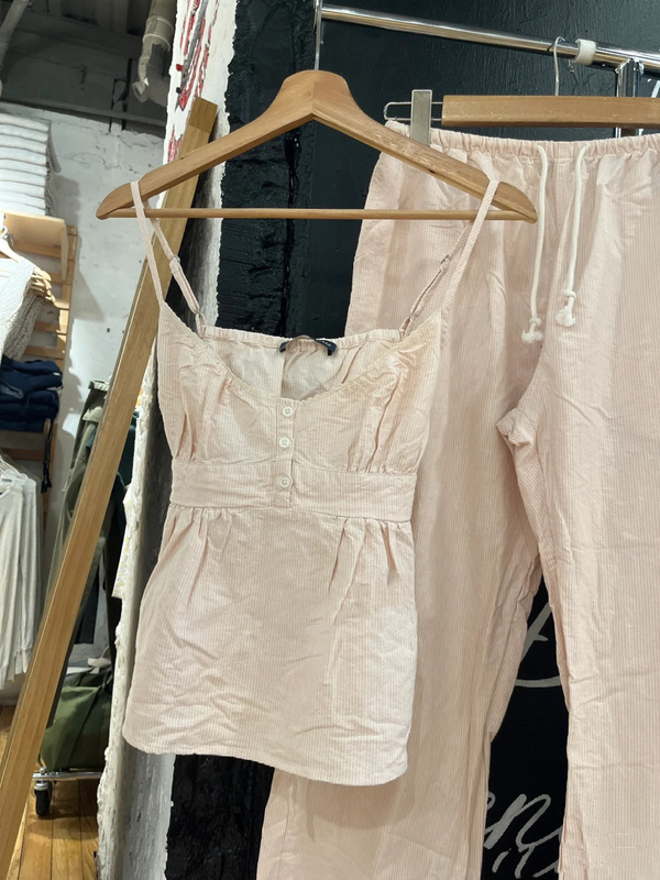 BM Style Three-button Pink Striped Lace Sling Women's Bm Waisted V-neck Vest Lace-up Top BM Style Three-button Pink Striped Lace Sling Women's Bm Waisted V-neck Vest Lace-up Top