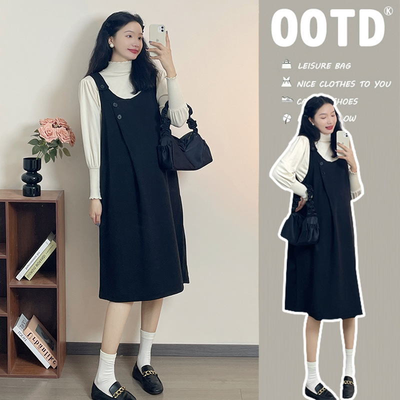 Xue Meifu Pregnant Women Dress Autumn And Winter Thickened Slim Sweater+Fashionable Age-reducing Loose Overalls Skirt