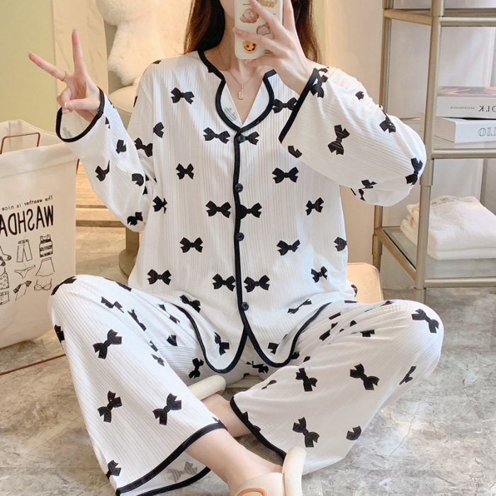 Pijamas de comercio exterior de las mujeres de manga larga cardigan melocotón corazón oso solapa pequeña ropa de hogar fresca traje de dos piezas transfronteriza mujeres lindas
