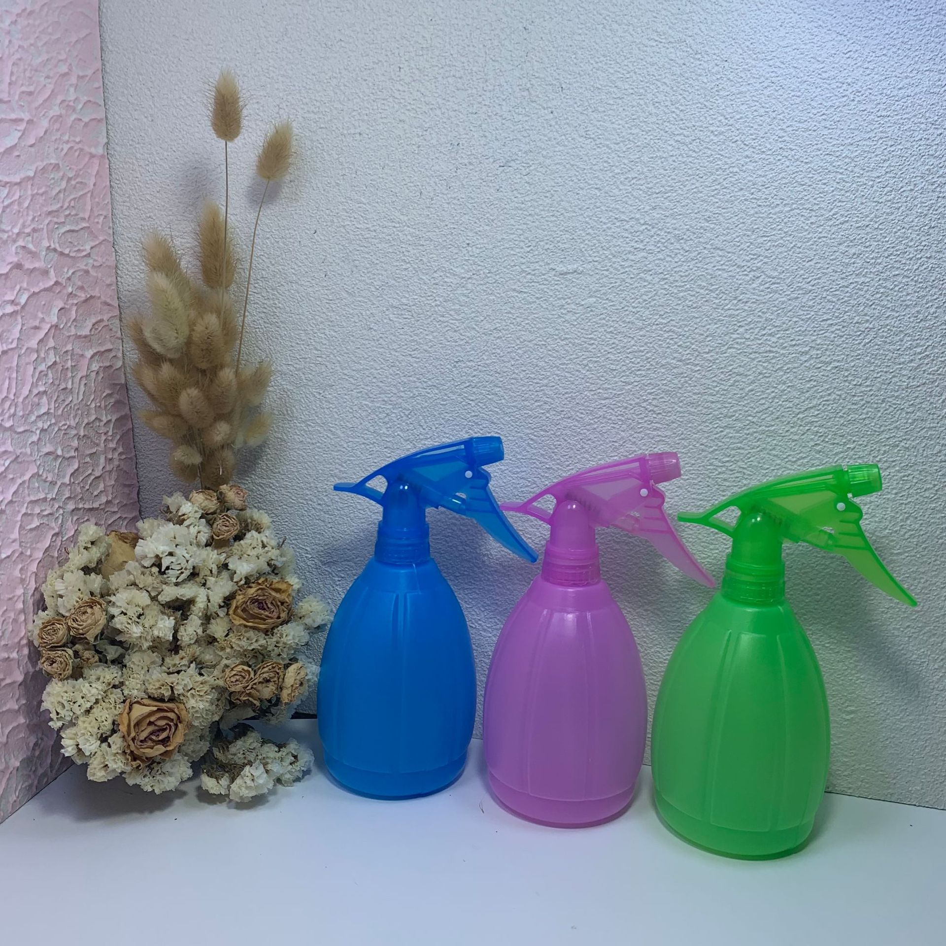 Huafeng AN-2 frosted watermelon spray pot, hand button type 500ML large capacity spray pot, thickened gardening watering pot