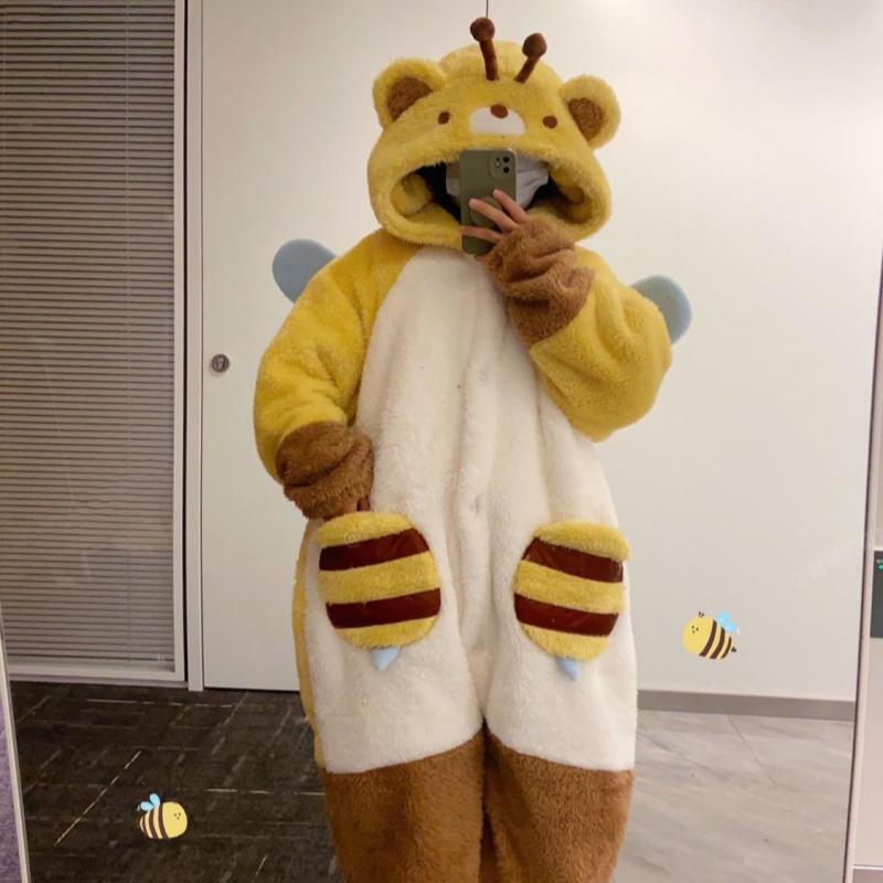 特別なオファー!!かわいい小さな蜂クマコーラルベルベットナイトガウン女性の冬 2025 新しいホームウェアパジャマ厚みのあるスーツ|undefined