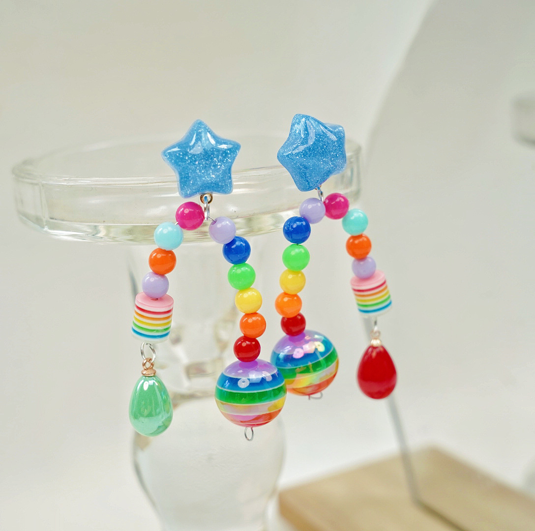 1 Pair Retro Star Mushroom Resin Drop Earrings display picture 4