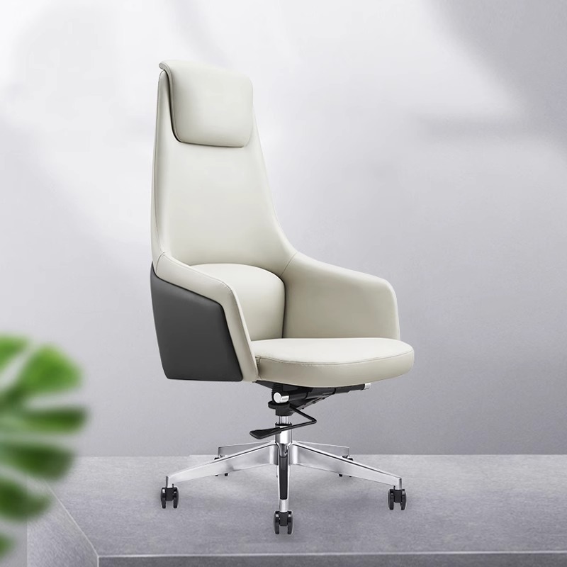 Silla reclinable de alta gama, silla de computadora de cuero, sala de estudio, silla de jefe de lujo ligero moderno, silla de recepción de oficina italiana, silla de recepción previa a la clase