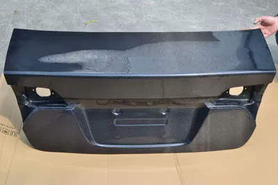 Spoiler 2006-2024 Civic carbon fiber - 09-11-civic-original-tailbox-cover