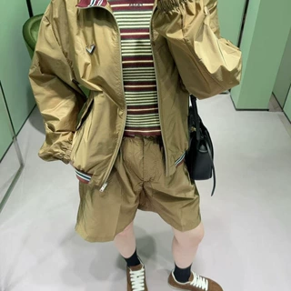 欧洲站新款女装 复古运动感尼龙棒球夹克翻领外套+松紧腰短裤套装