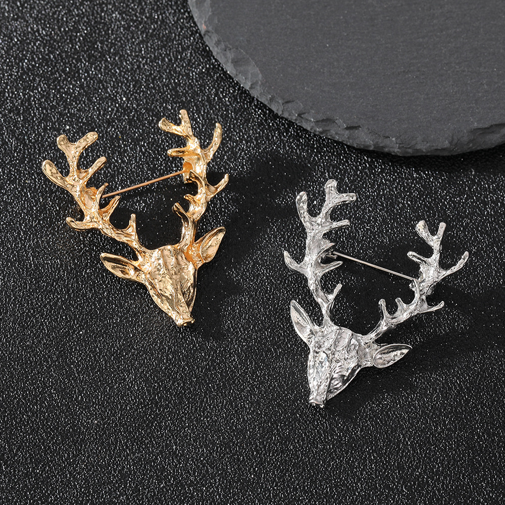 Brooches Classification Vacation Simple Style Pin Deer Zinc Alloy Plating Unisex Brooches