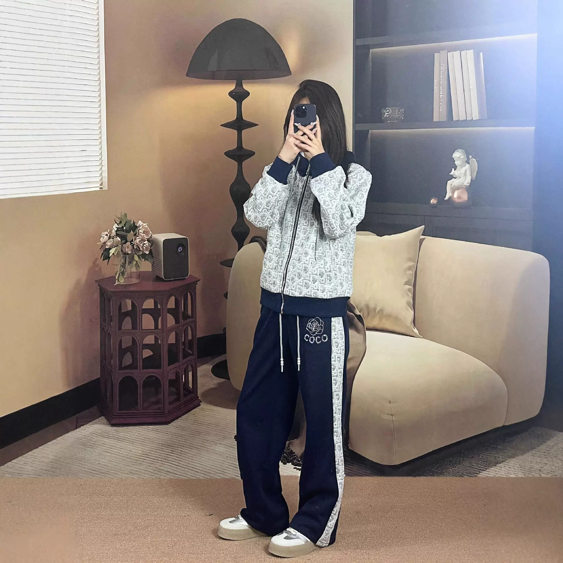 加绒冬季休闲套装高级感时尚连帽外套日常百搭女装套装两件套洋气