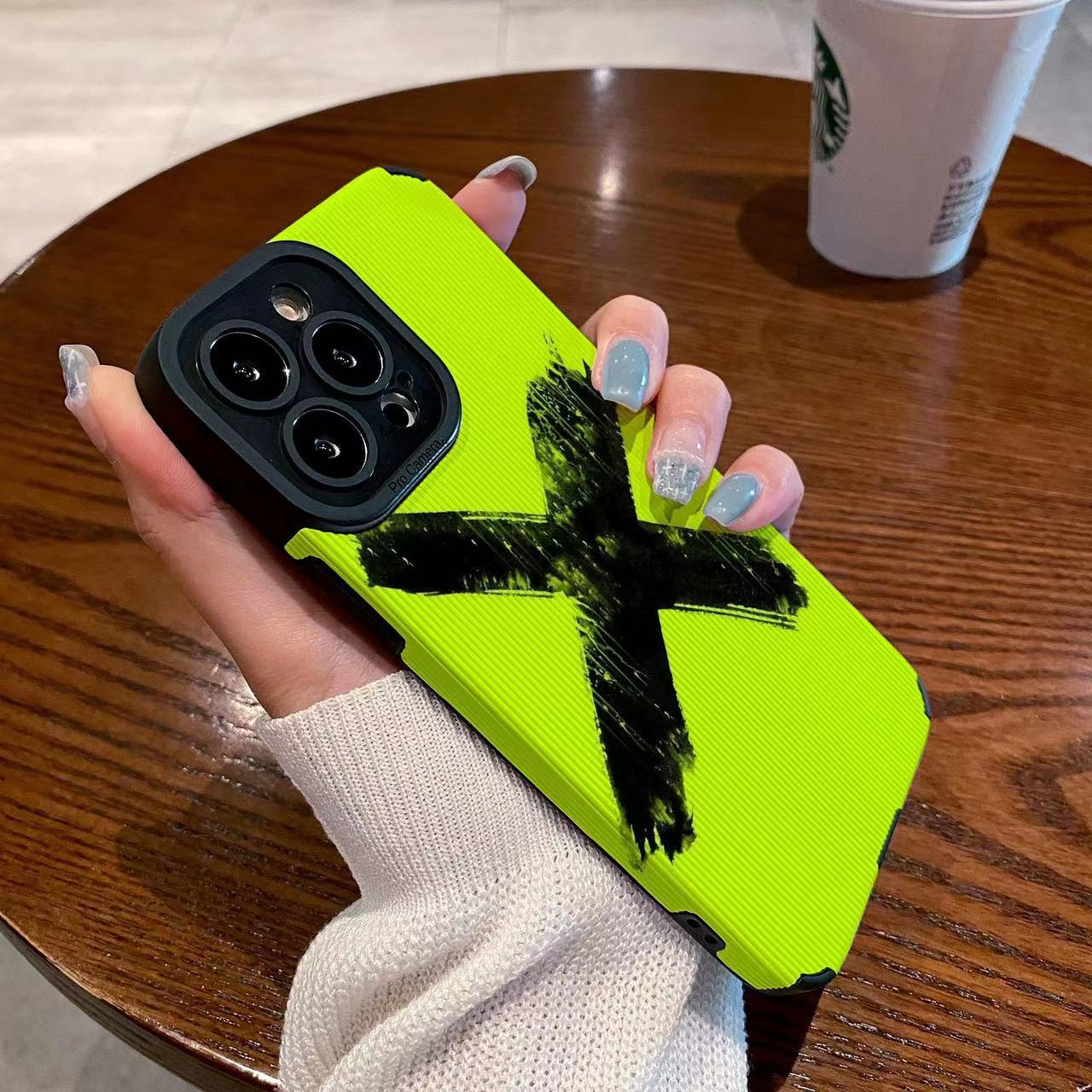 Minimalist Black Phone Case For Iphone 15 Pro Max With Striped Design_voghion.com