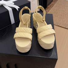 ߶Ʒ|25¿СLЬŮ߸Ƥ⴩һɳ_RЬrbЬ