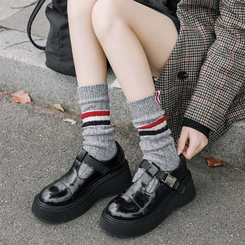 Trendy brand tb wool socks in autumn and winter thick warm men and women middle socks three bar striped Japanese ins pile socks