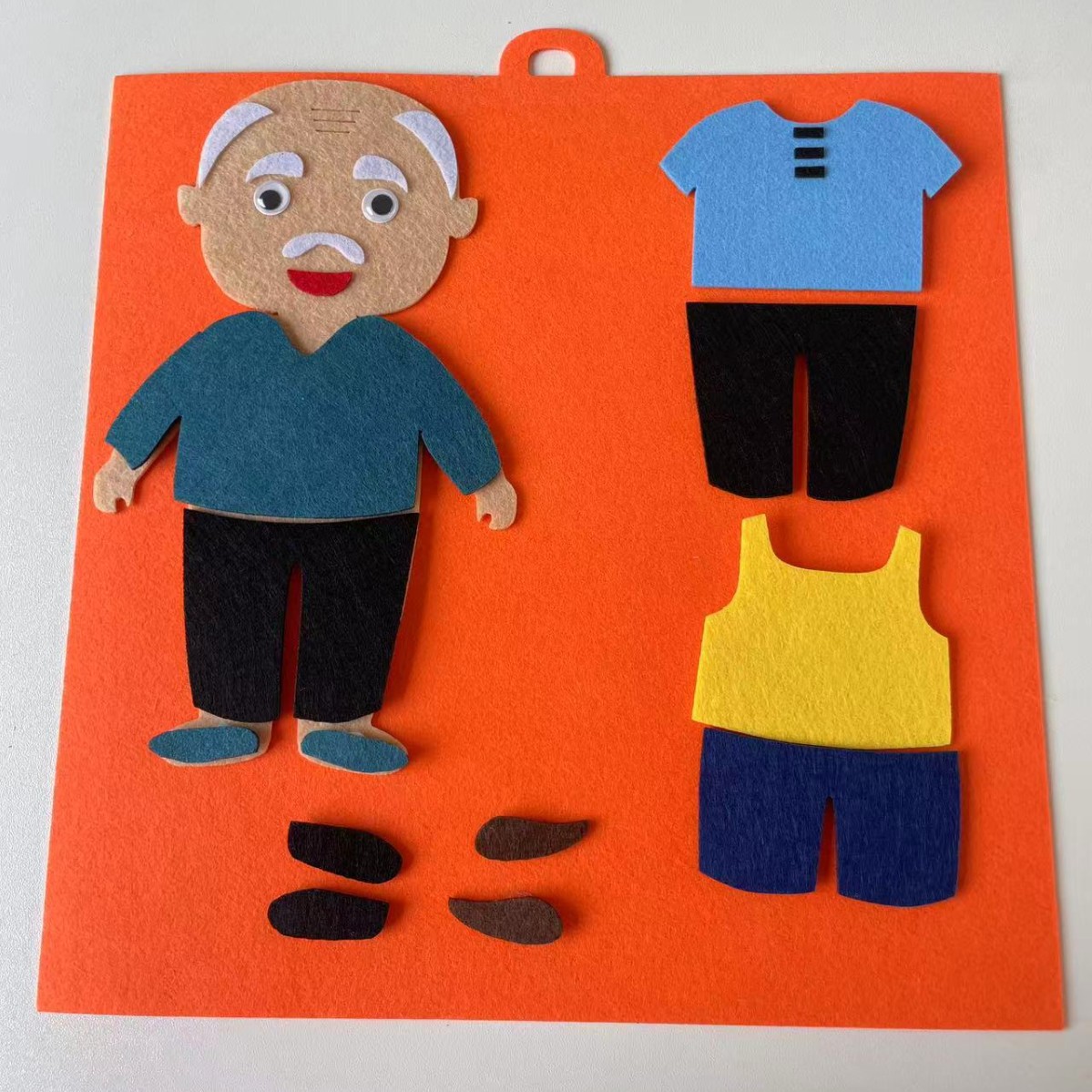 Jardín de infantes personajes de mano juguete área de rompecabezas actividad juguete ayuda didáctica clase pequeña tarjeta de material casero puzzle