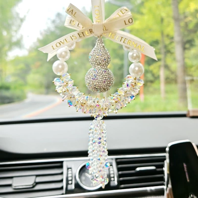 New Style Crystal Gourd Car Pendant with Diamonds, New High-End Car Accessory for Women, Trendy Crystal Gourd with Diamonds (Car hanging) - white-strawberry-diamond-gourd-inlay-pendant
