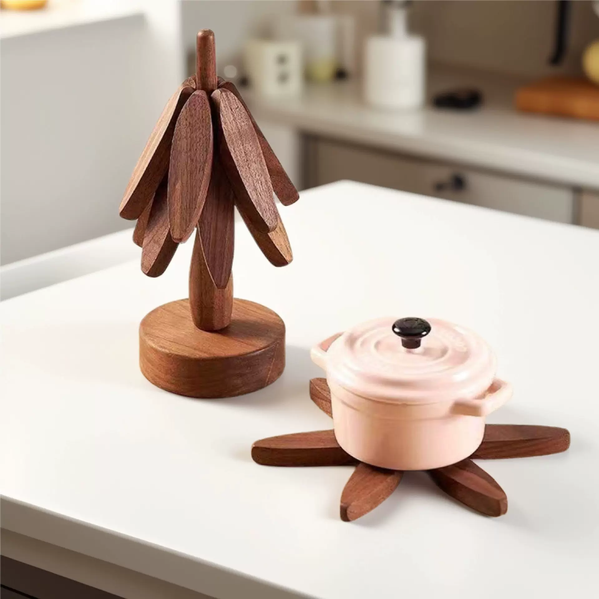 创意圣诞树隔热垫餐垫餐桌摆件圆形防烫耐热杯垫沙比利木质杯垫