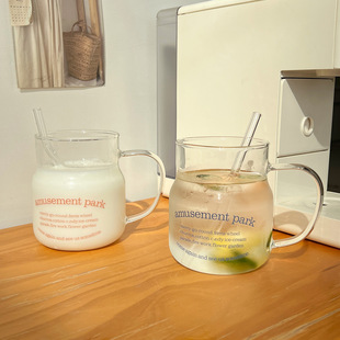 Ins Wind Glass Cup with Lid for Girls High-value Couple Straw Mug for Home Office Water Cup for Summer