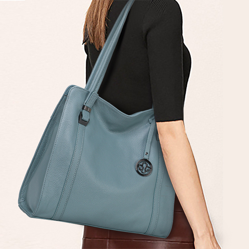 Qianlian Fashion First Layer Genuine Leather Women's Bag 2026 New Trendy Genuine Leather Women's Bag Commuter Bag Niche Soft Leather Shoulder Bag Qianlian Fashion First Layer Genuine Leather Women's Bag 2026 New Trendy Genuine Leather Women's Bag Commuter Bag Niche Soft Leather Shoulder Bag