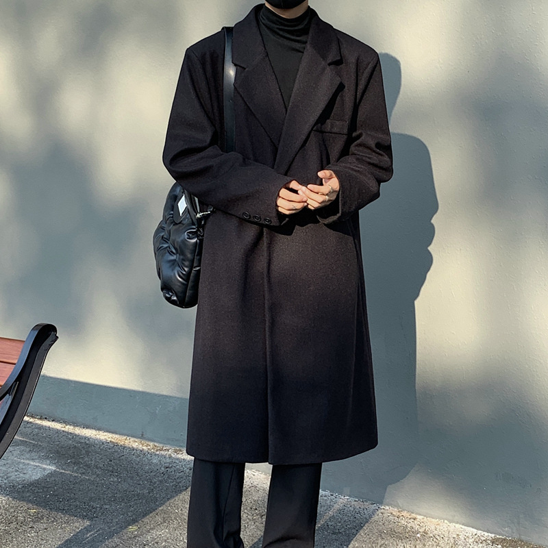 검은색