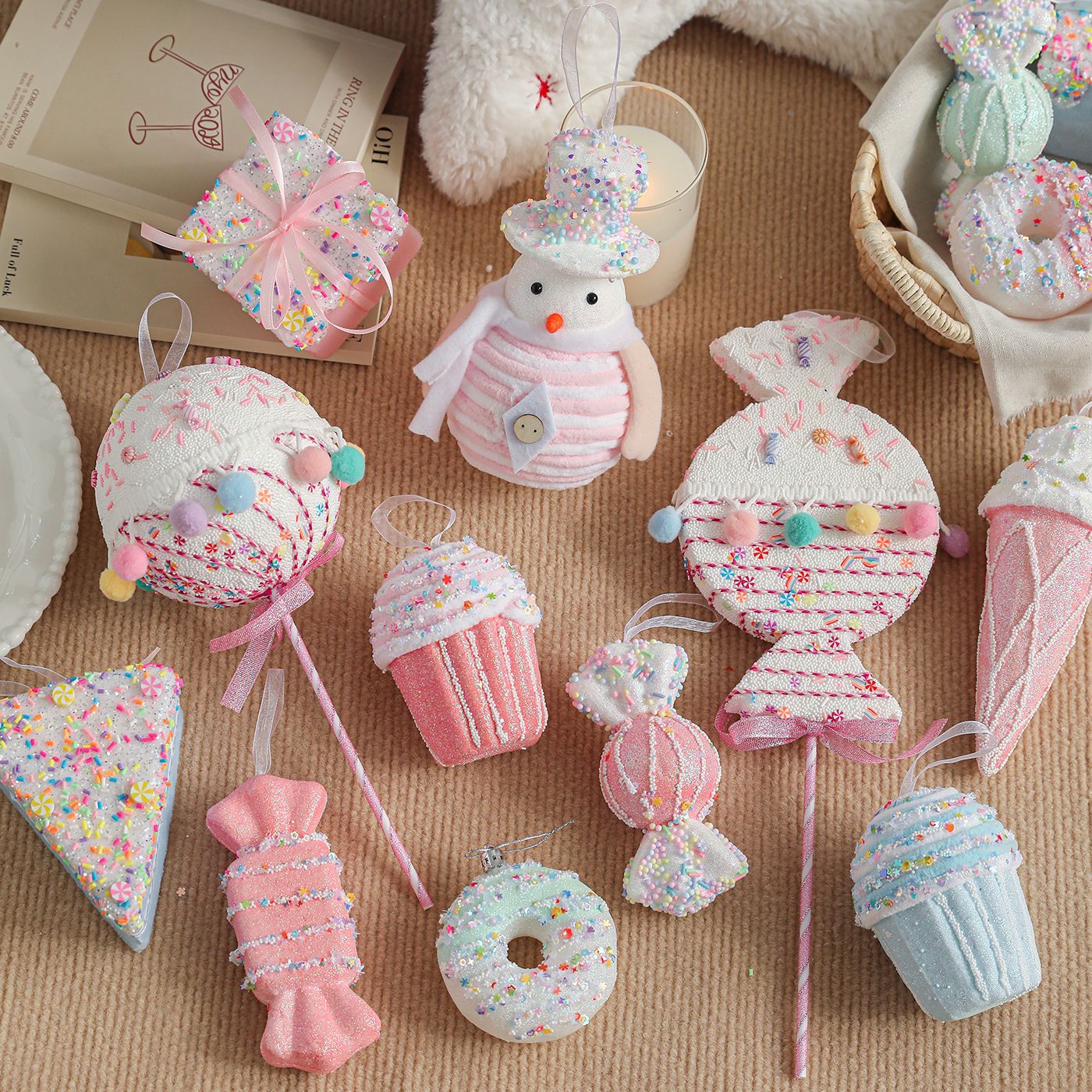 Nuevas decoraciones de Navidad lindas caricaturas rosa macarón espuma caramelo colgante árbol de Navidad accesorios colgantes