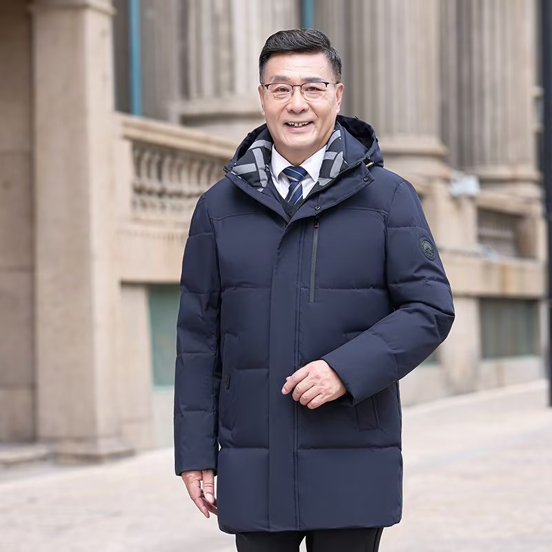 진한 파란색
