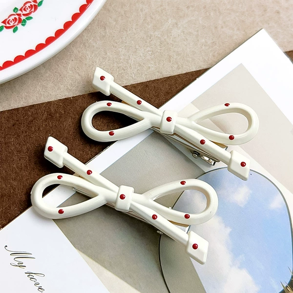 With bow, white