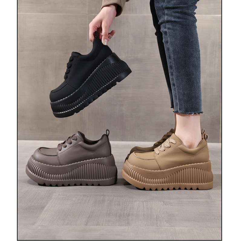 Giày sneaker nữ đế dày tăng chiều cao bên trong, đế bánh xốp mềm mại — Màu đen chi tiết 19