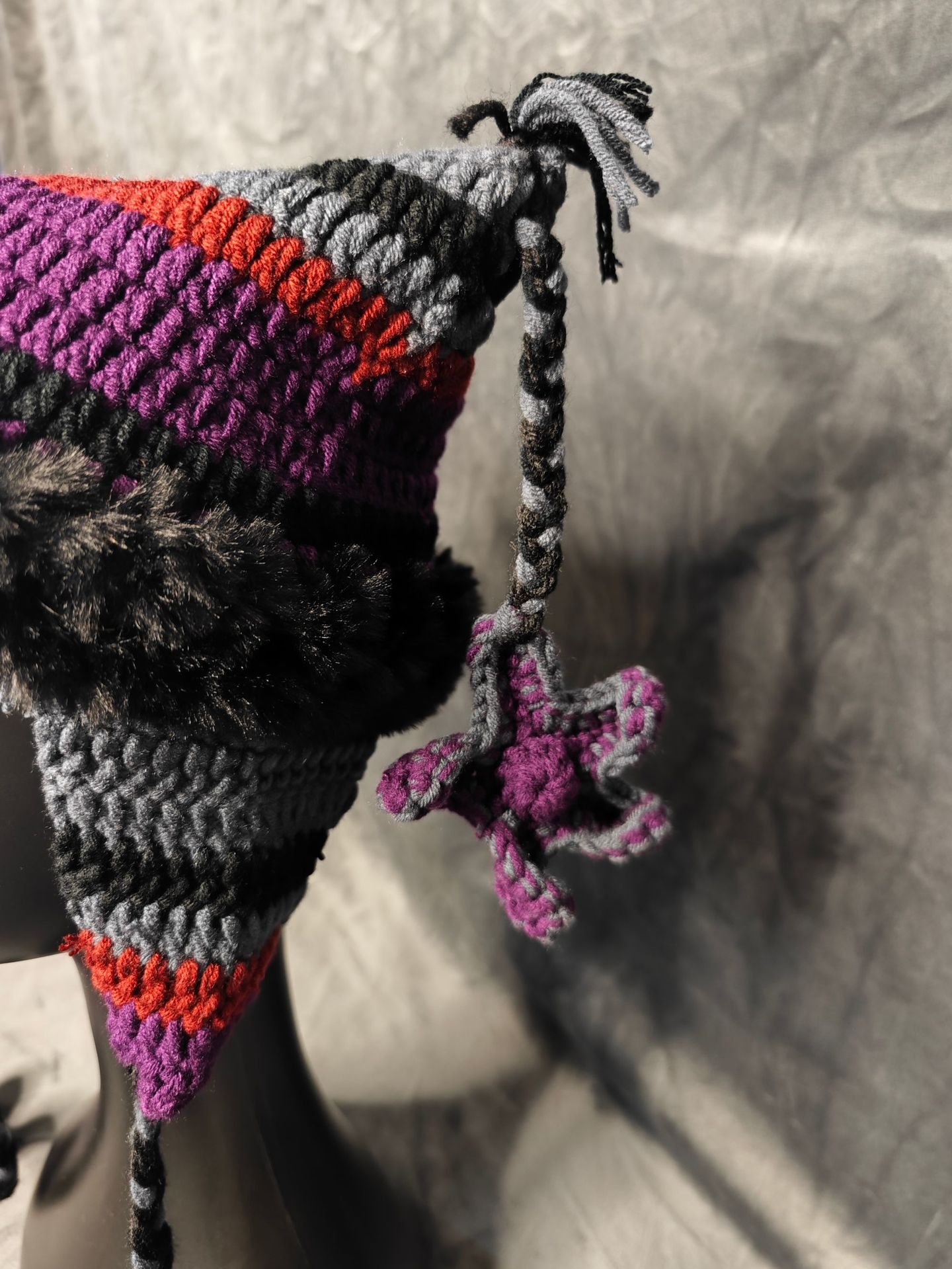 Hersteller Großhandel Little Devil Gestreifte handgestrickte Kreuzbordüre Xiaohongshu Gleiche Katzenohren Stern Hut Japanisch Einfach_voghion.com