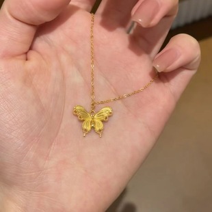 New Waterbay Mankalong Golden Butterfly Necklace Gold Plated Ins Sweet Light Luxury Butterfly Pendant Niche Clavicle Chain