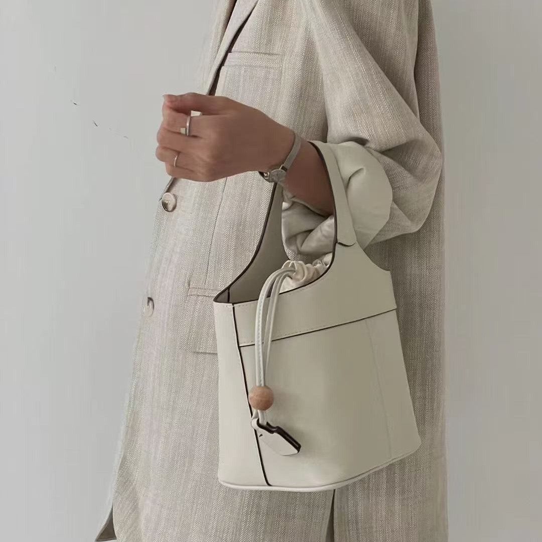 New Top Grain Cowhide Basket Bag Luxury Quiet Luxury Style Handbag Crossbody Bag Vintage Bucket Bag - Thumbnail 4