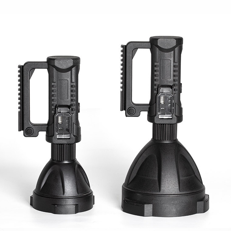 P50 transfronterizo fuerte reflector de luz USB de carga al aire libre impermeable de largo alcance portátil lámpara linterna iluminación multifuncional