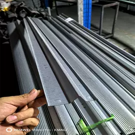 金属成型设备