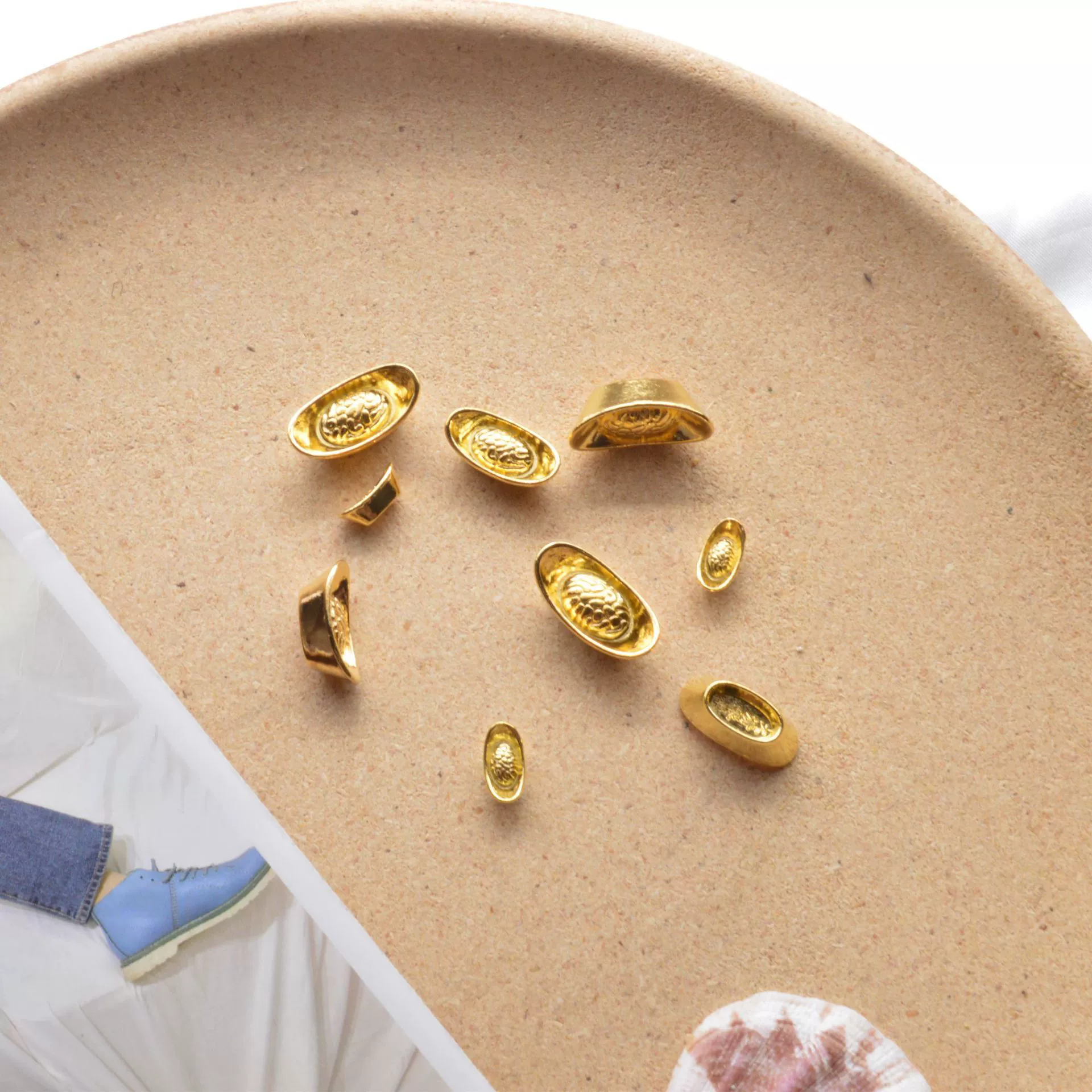 Золотые слитки фэн-шуй ремесла Пески Золотые маленькие слитки рога изобилия украшены металлическими серебряными слитками для Бога богатства