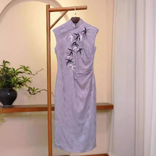 旗袍夏季新款新中式年轻款高端高级日常刺绣竹提花缎改良版连衣裙