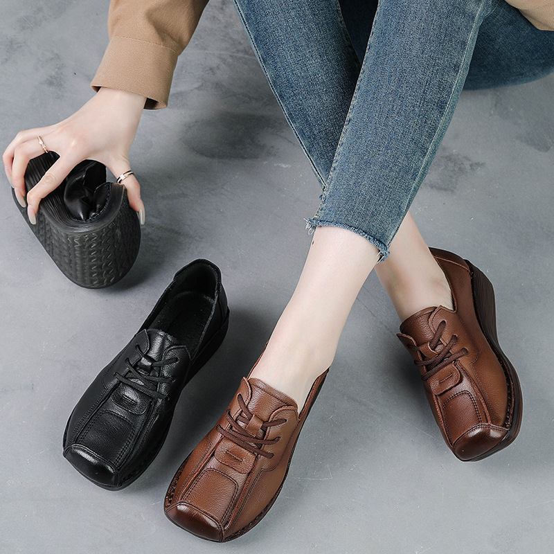 First-Layer Cowhide Platform Thick-Soled Wedge Soft-Soled Mom Shoes, Spring and Autumn Style Genuine Leather Shoes for Women, Retro Single Shoes with Rubber Sole First-Layer Cowhide Platform Thick-Soled Wedge Soft-Soled Mom Shoes, Spring and Autumn Style Genuine Leather Shoes for Women, Retro Single Shoes with Rubber Sole