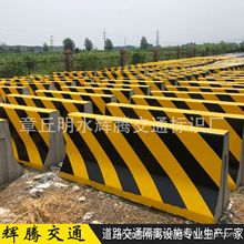 济南水泥隔离墩生产厂家 混凝土防撞水泥墩 新泽西护栏高速改扩建