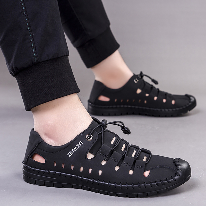Nuevas sandalias de verano, zapatos de cuero huecos para hombres, zapatos de cabeza de bolsillo transpirables y cómodos, zapatos casuales con suela suave y baja.