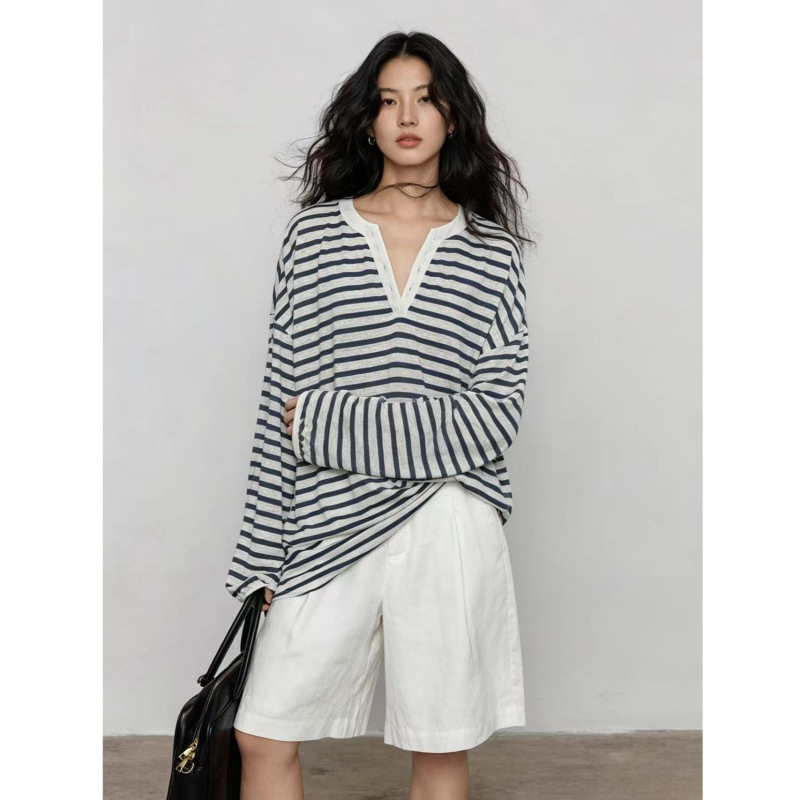 Trendy V-Neck Linen Striped Long-Sleeve T-Shirt for Women, Spring Sun-Protective Thin Vacation-Style Top