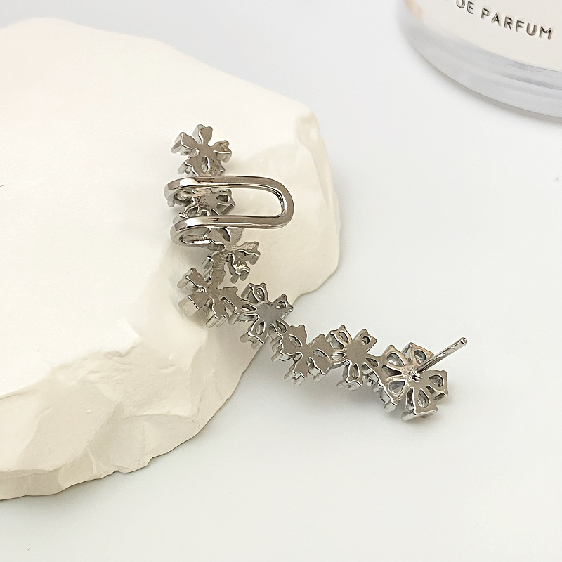 7g Weight Zircon Inlay Material Ear Cuffs Classification 1 Piece Quantity Holiday Occasion Copper Material Flower Pattern Spring&Summer Season Women's Gender Inlay Design Vacation, Classic Style Style 1 Piece Vacation Classic Style Flower Inlay Copper Zircon Ear Cuffs 16
