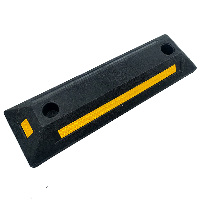 厂家发货新型PVC车轮定位器 注塑车轮定位器车轮限位器车轮挡轮器