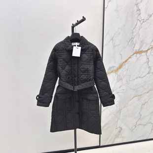 ��������25�ﶬ�r����ĸС�۷�̽����I�ٸ�y�ܿp�A���L������