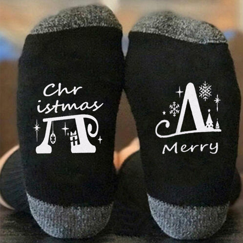 Calcetines navideños con letras de colores en contraste, estampado de muñeco de nieve, calcetines unisex de algodón con elementos navideños para comercio exterior.